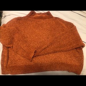 Cropped sweater. Worn once. Great condition!